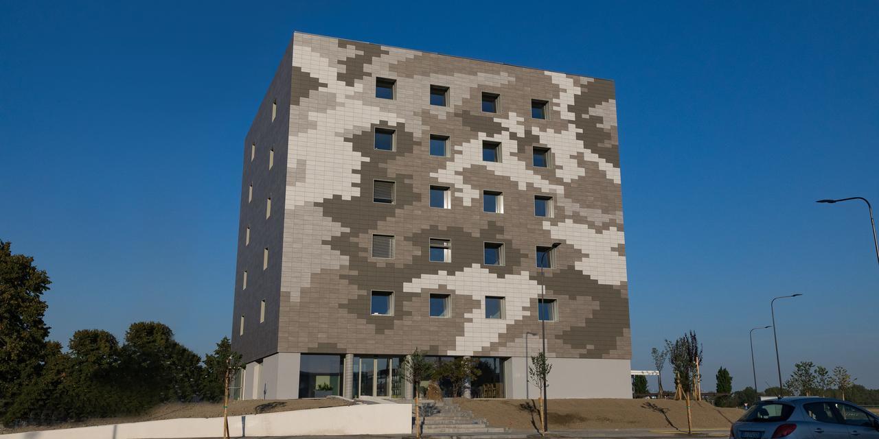 Hotel The Cube Fidenza Eksteriør billede